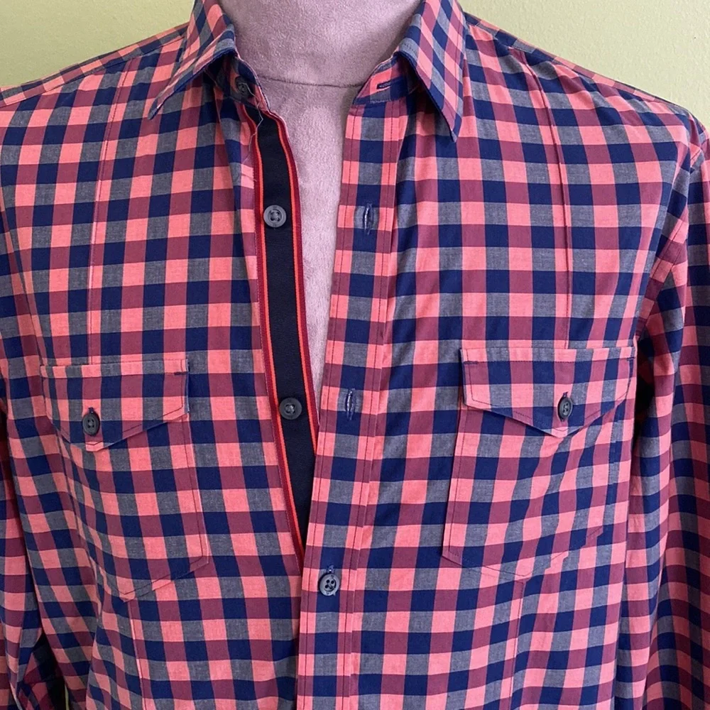 Banana Republic long sleeve checkered button down shirt